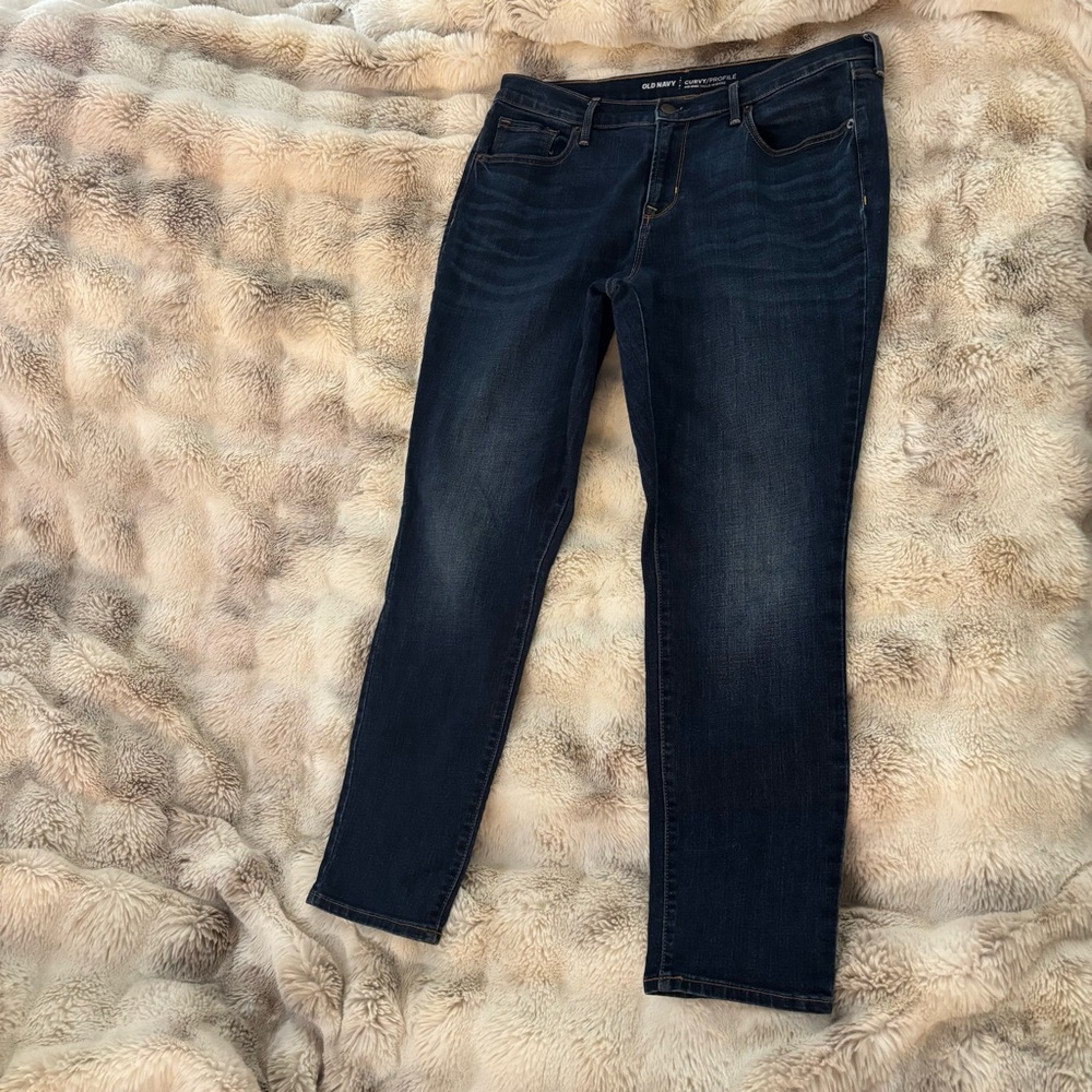 Old Navy Blue Skinny Curvy Jeans Sleek Design